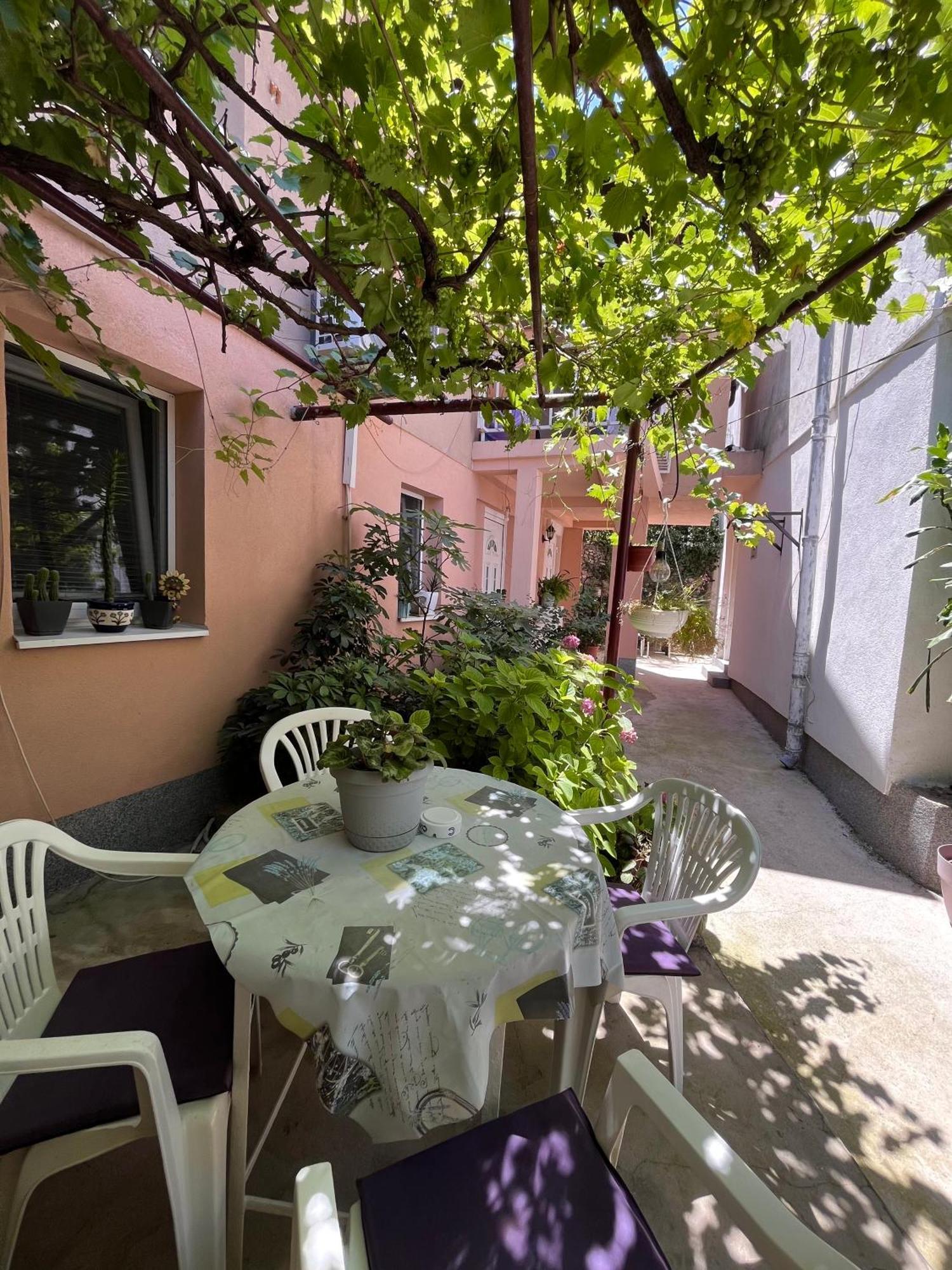 Apartman Nermin Mostar Zewnętrze zdjęcie