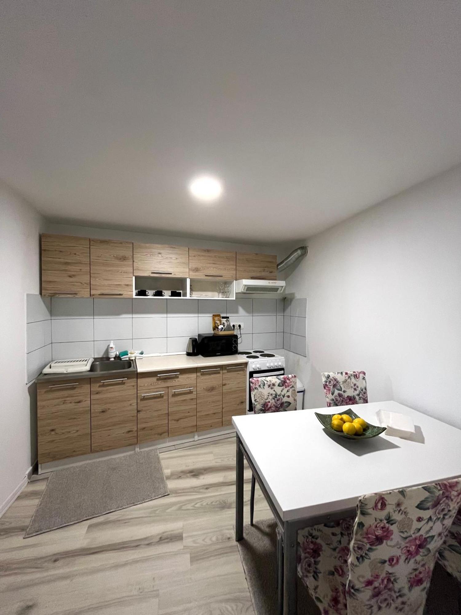 Apartman Nermin Mostar Zewnętrze zdjęcie