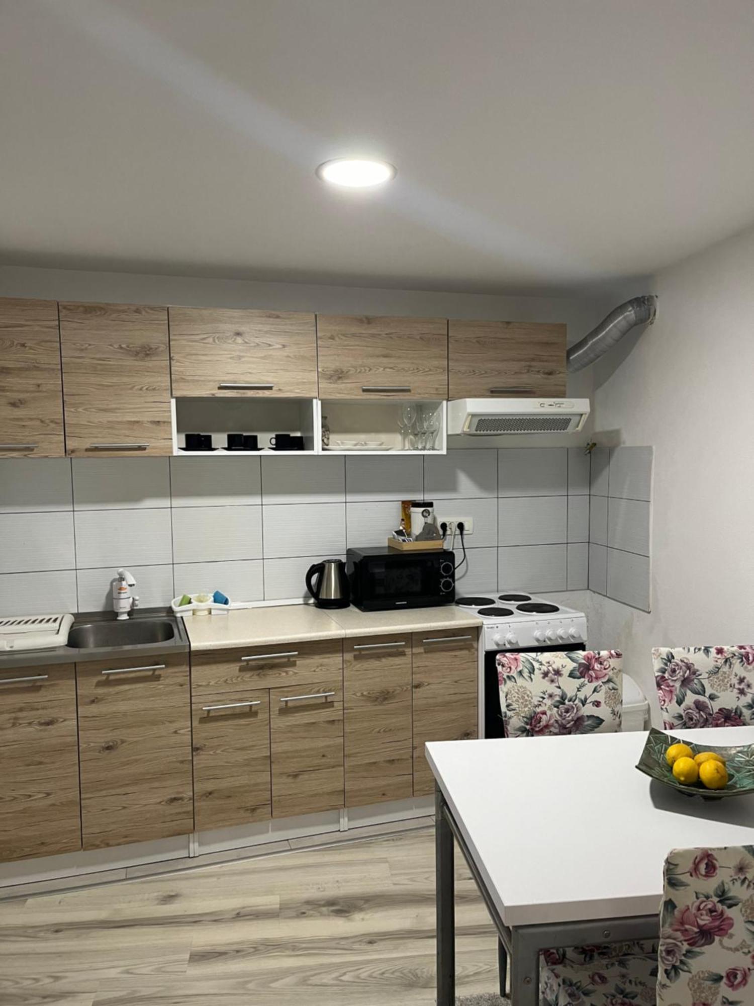 Apartman Nermin Mostar Zewnętrze zdjęcie